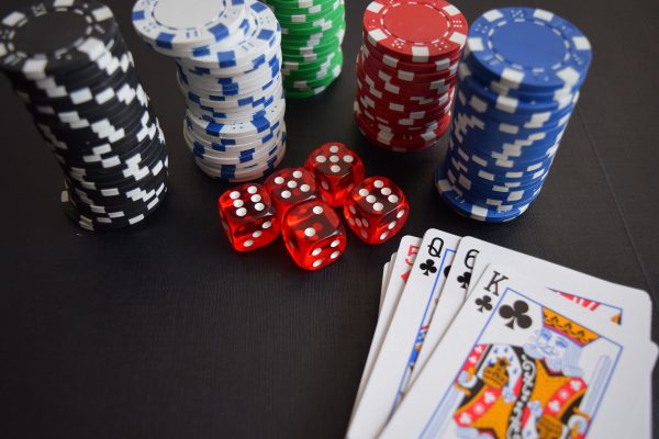 Varian Permainan Poker Online yang Wajib Dicoba Pemain Pemula